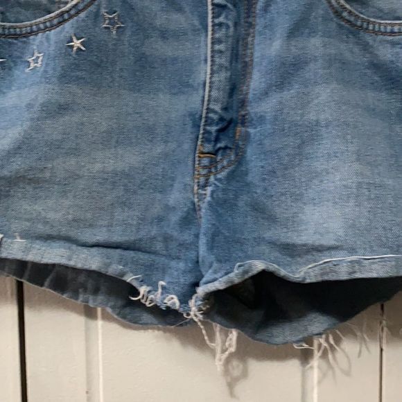 H&M Coachella Cut off Jean Shorts size 10 - Picture 4 of 10